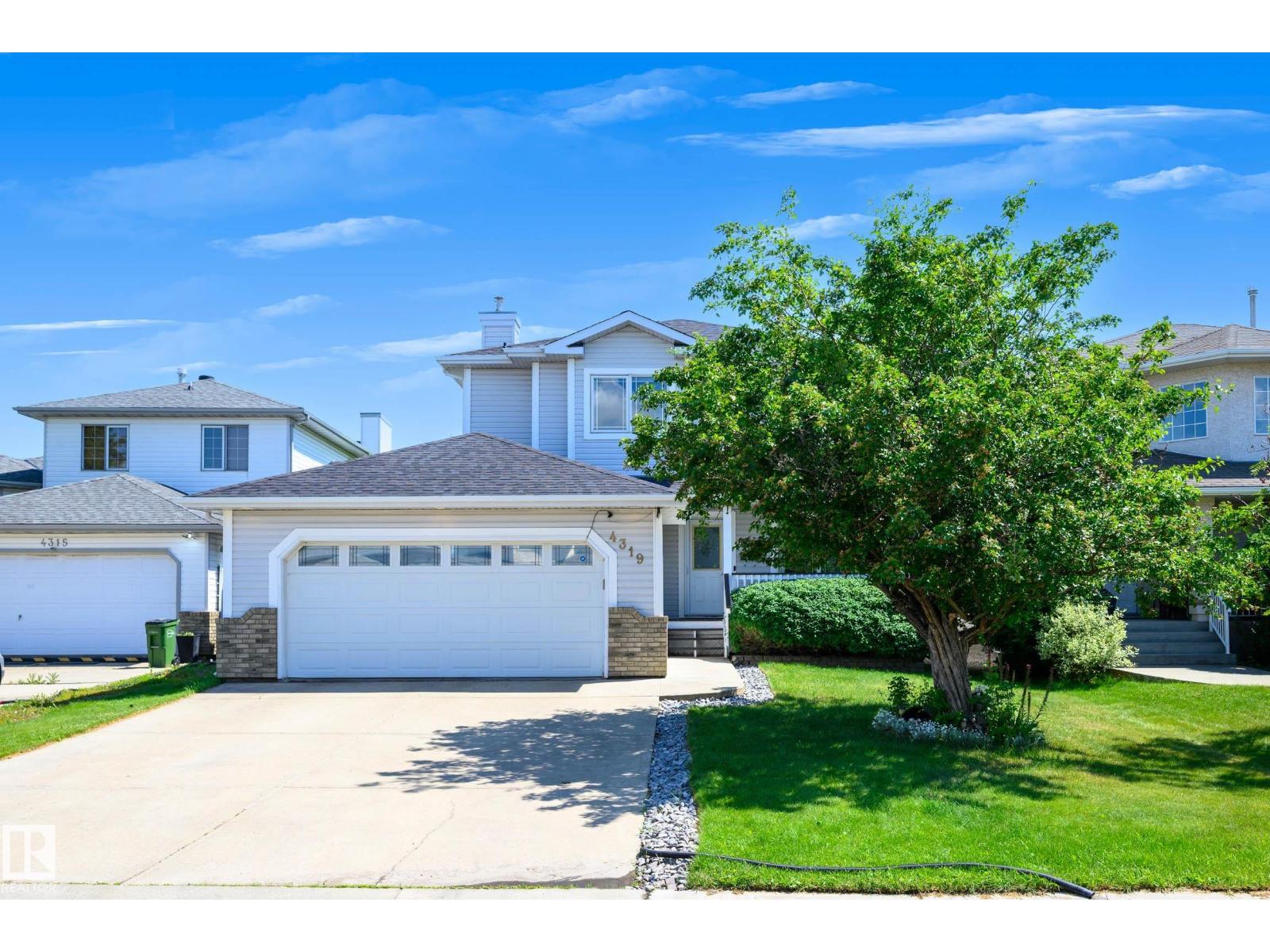 4319 38A AVE NW NW, Edmonton