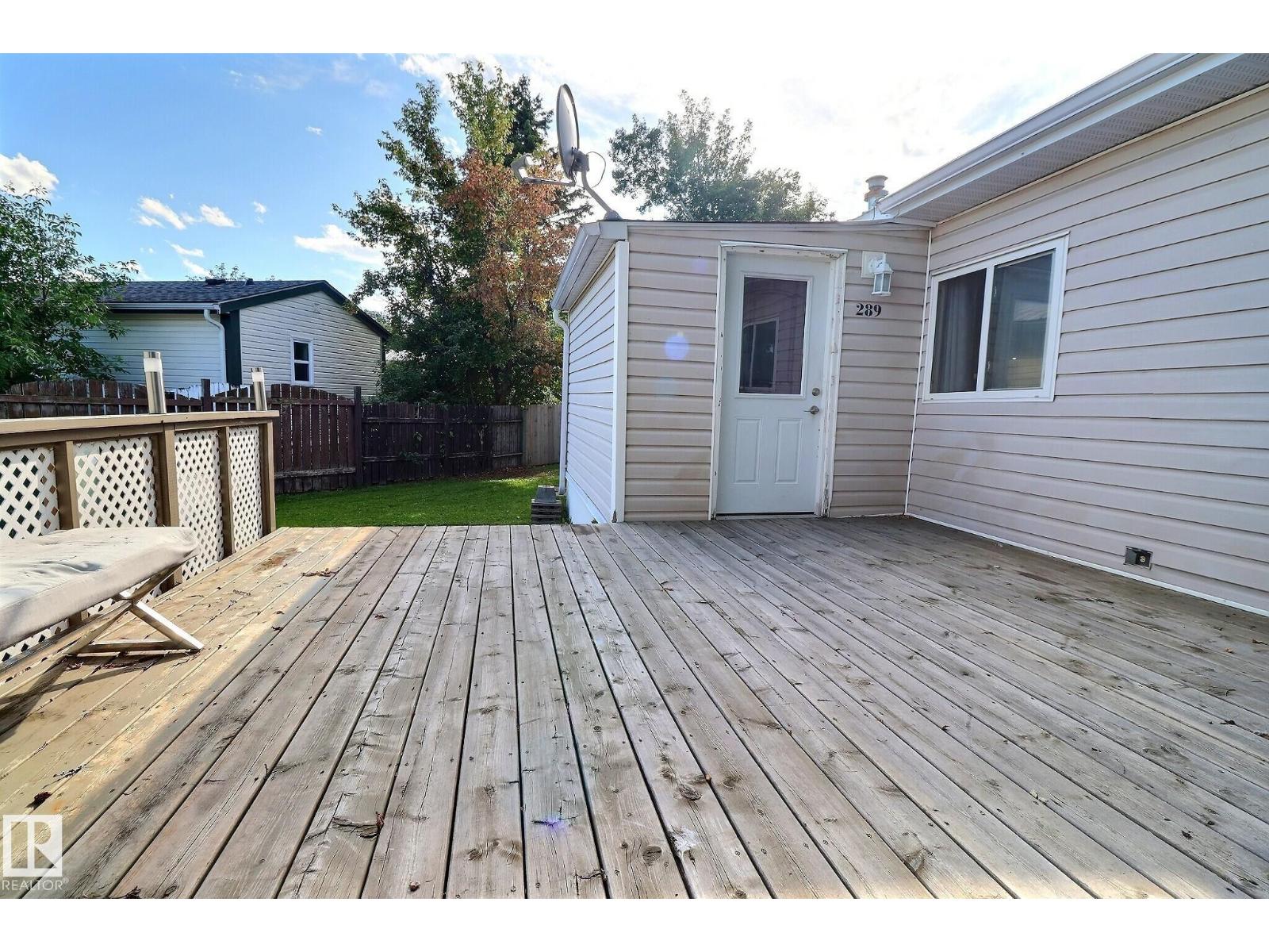 289 Juniper CR NW, Edmonton