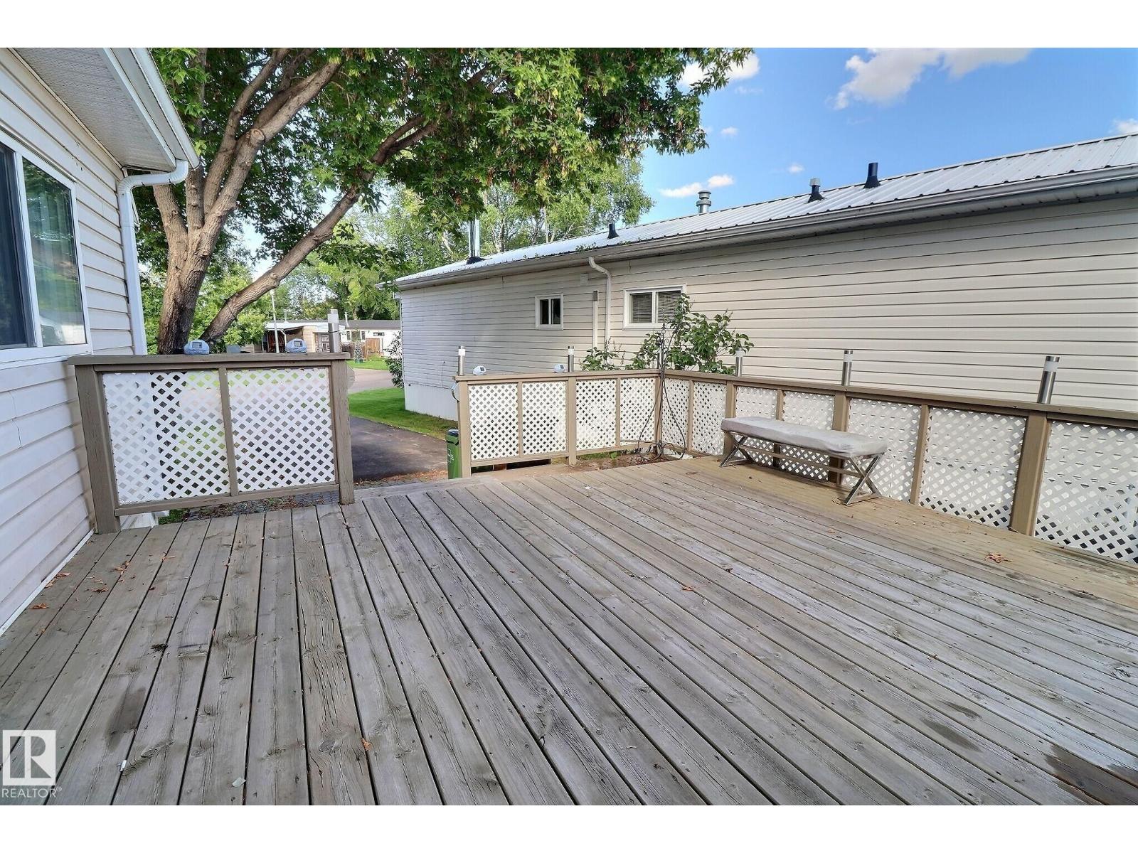 289 Juniper CR NW, Edmonton