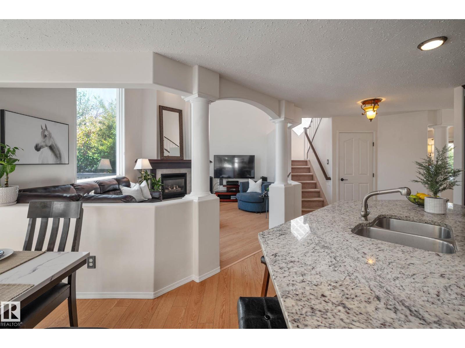 4319 38A AVE NW NW, Edmonton