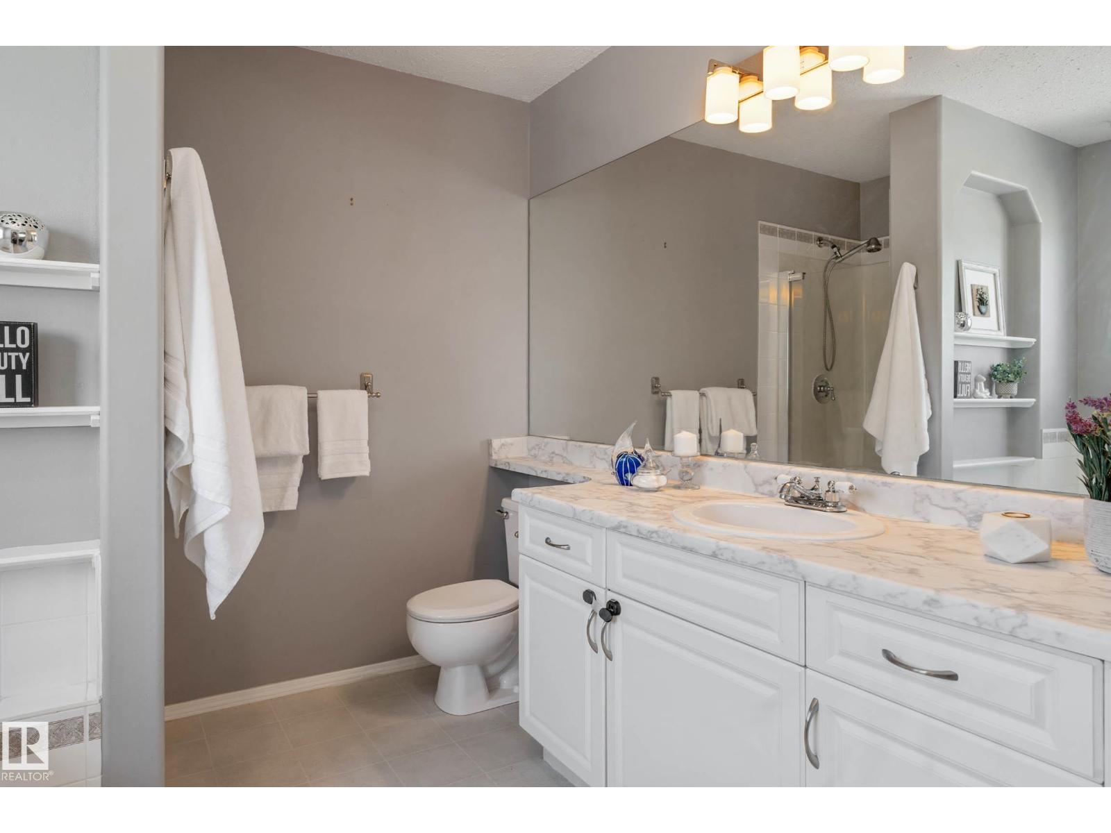 4319 38A AVE NW NW, Edmonton