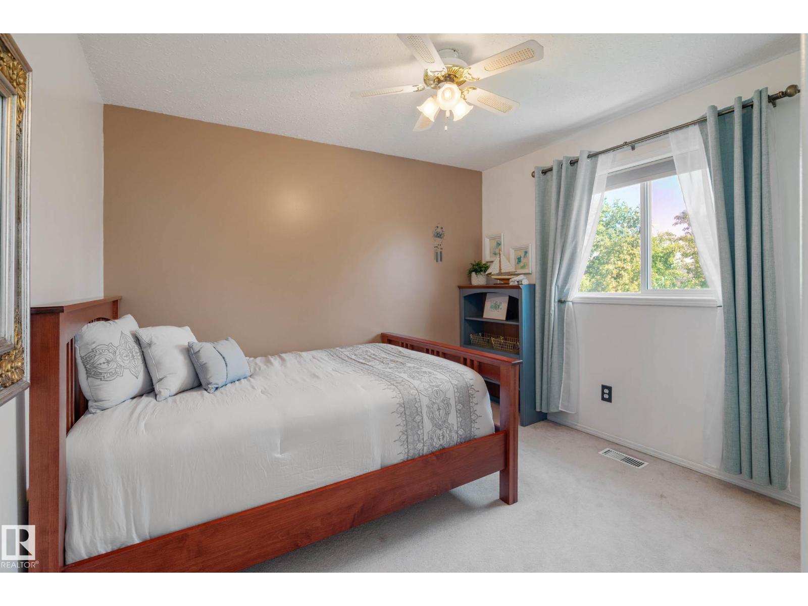 4319 38A AVE NW NW, Edmonton