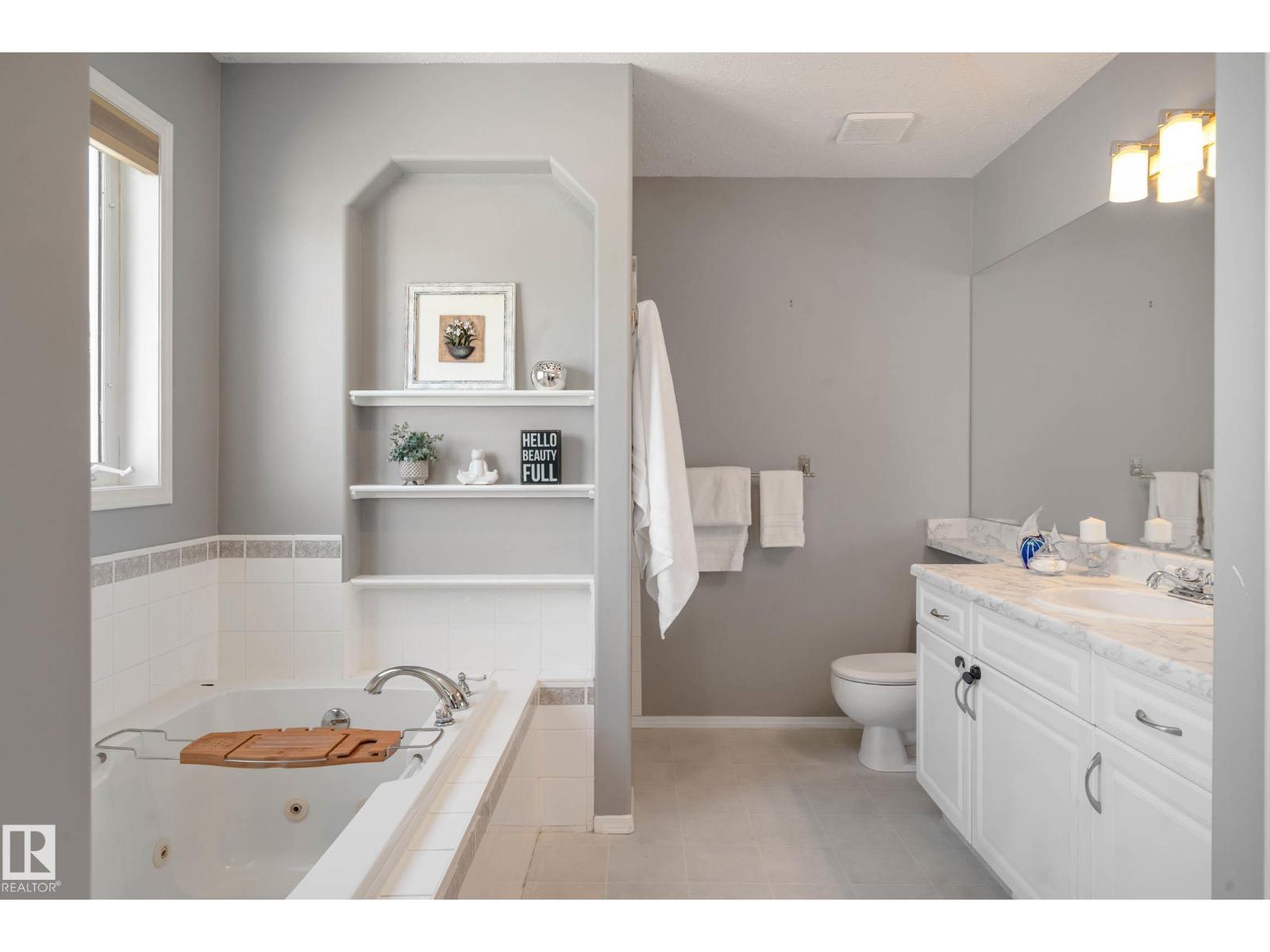 4319 38A AVE NW NW, Edmonton