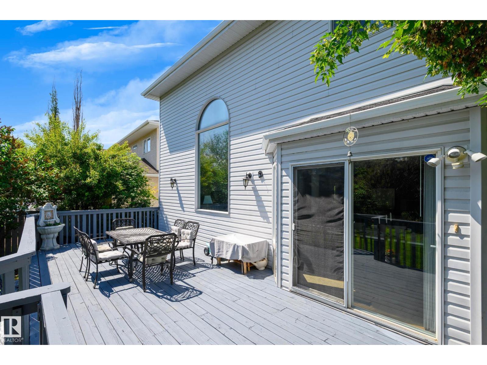 4319 38A AVE NW NW, Edmonton