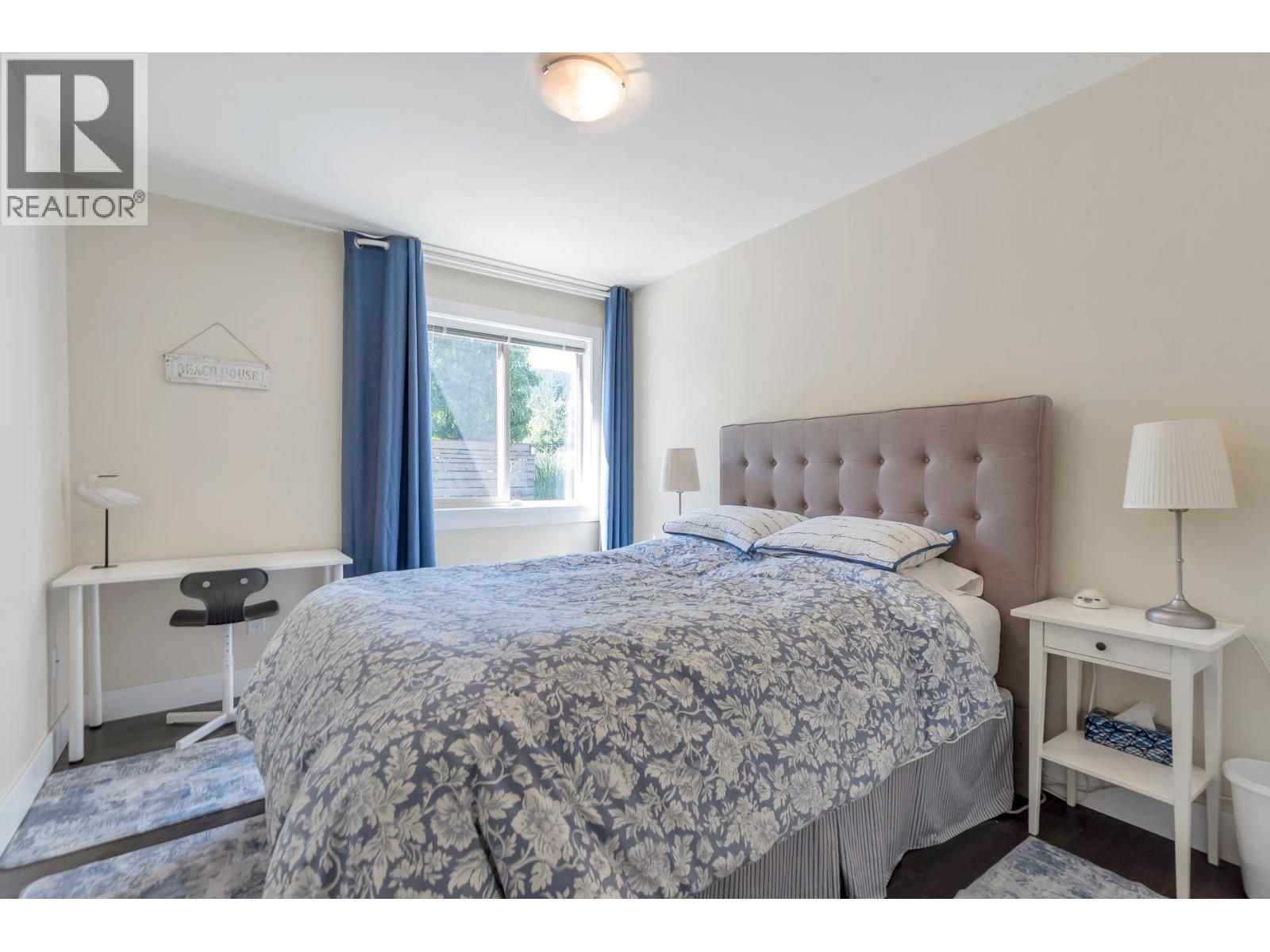 931 RIVENDELL DRIVE, Bowen Island