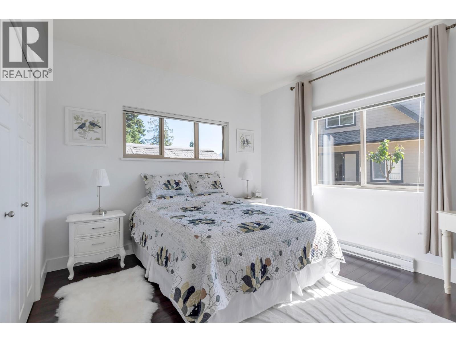 931 RIVENDELL DRIVE, Bowen Island