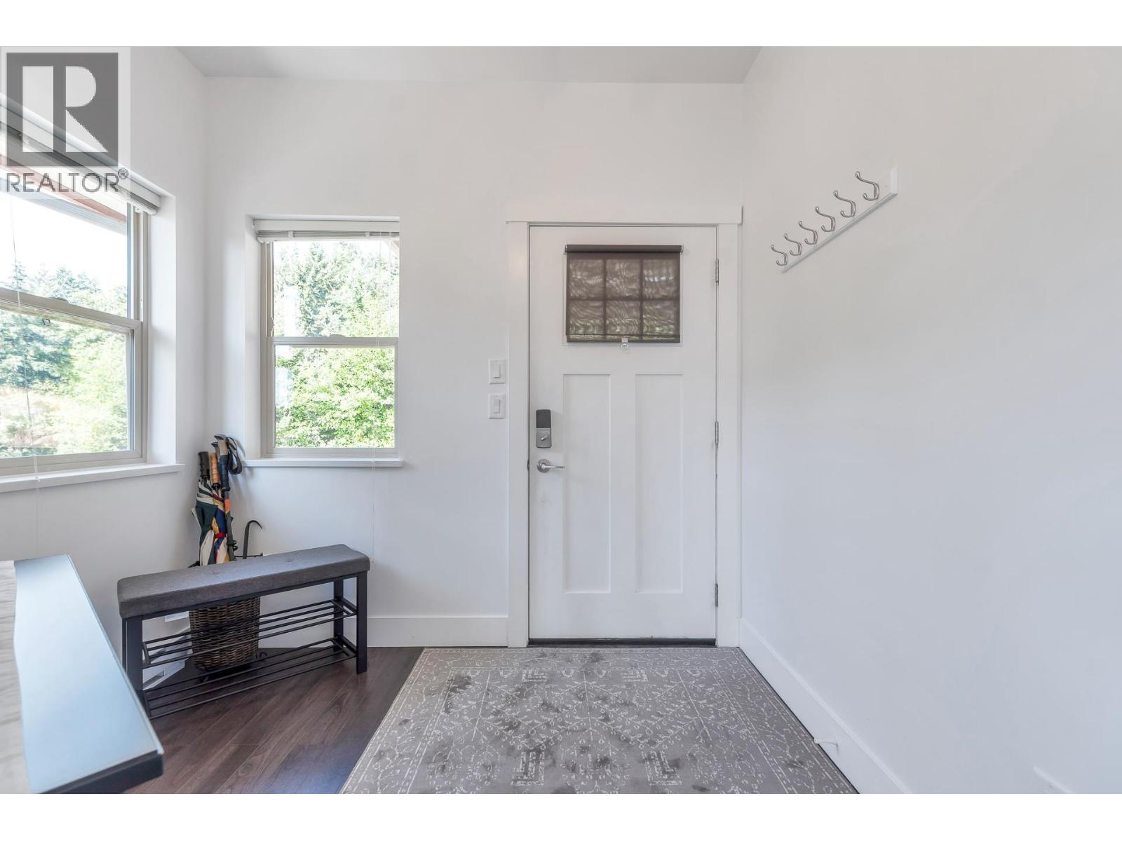 931 RIVENDELL DRIVE, Bowen Island