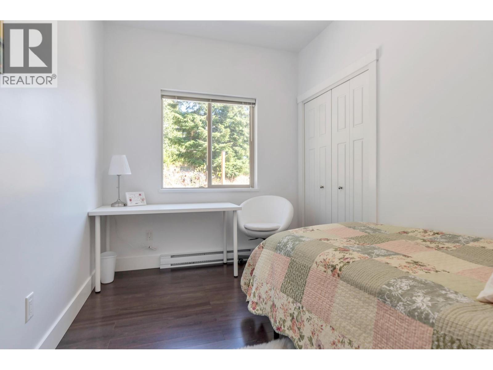 931 RIVENDELL DRIVE, Bowen Island