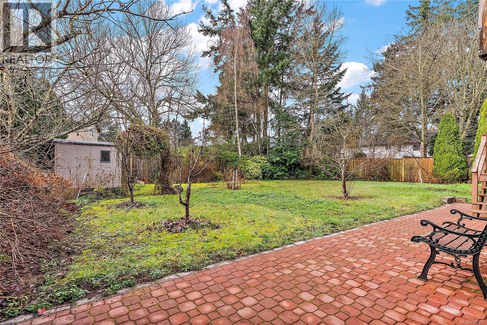 2009 Stelly's Cross Rd, Central Saanich