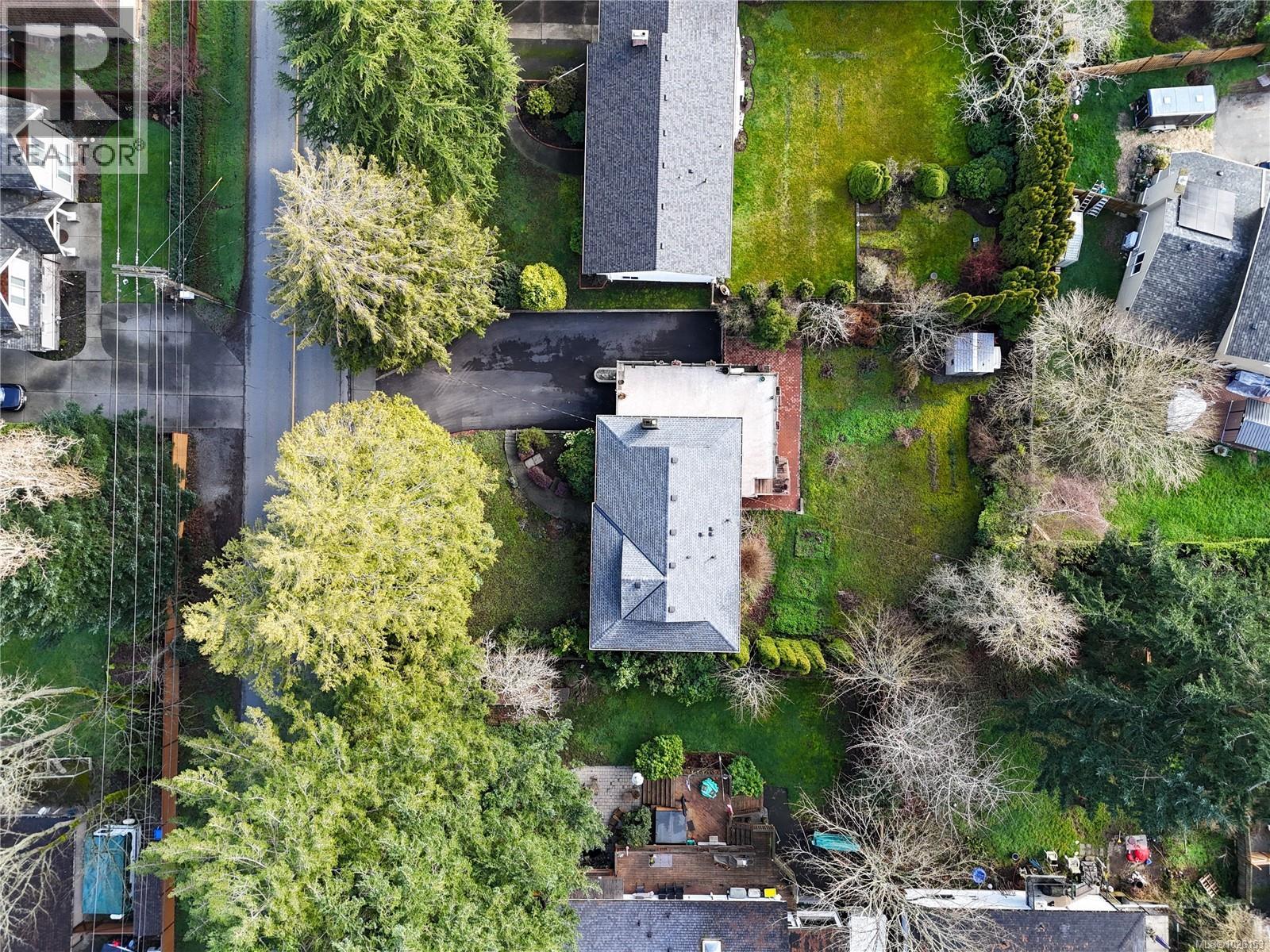 2009 Stelly's Cross Rd, Central Saanich