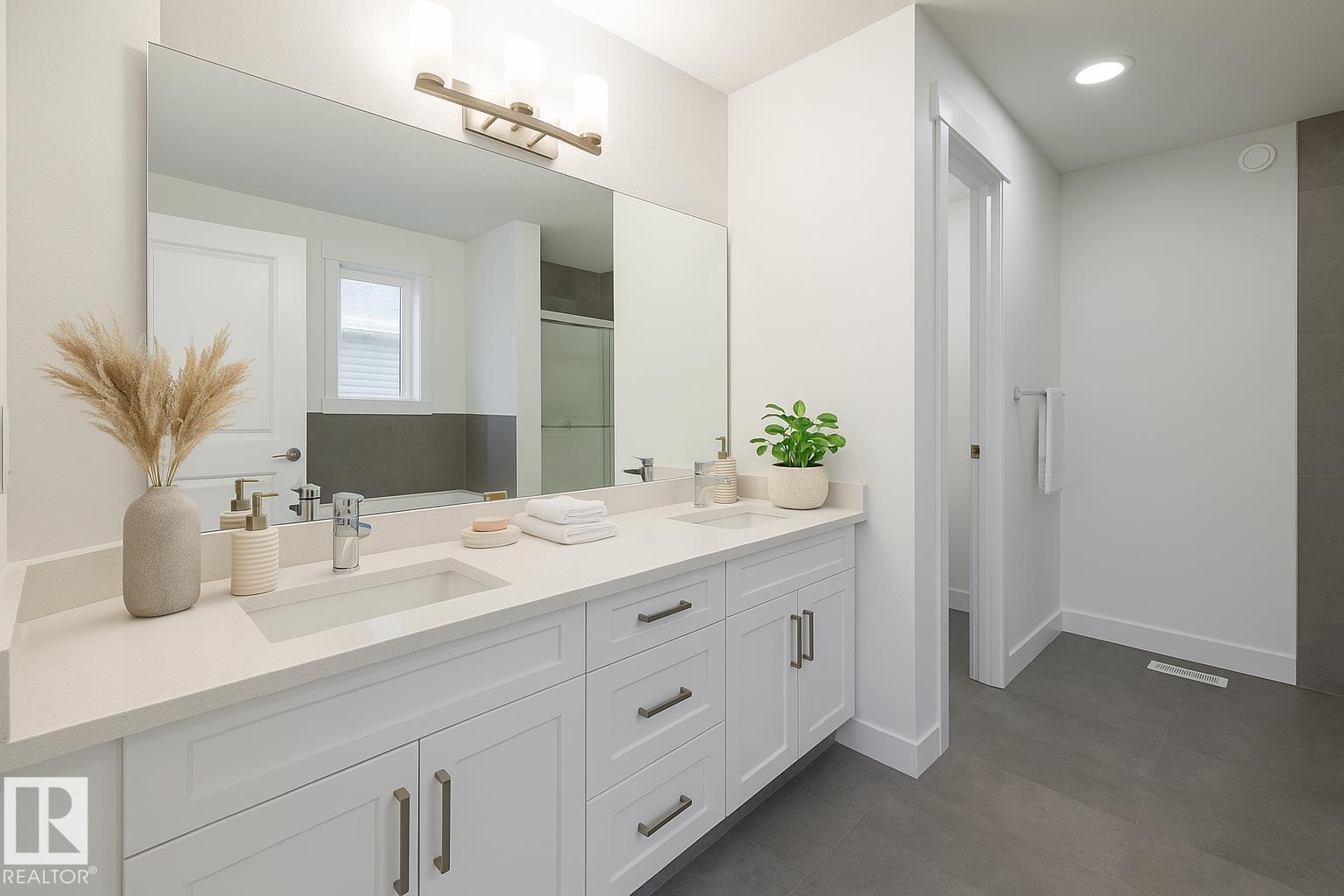 7805 Kipnes LI SW, Edmonton