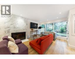 8 Glenmore Drive, West Vancouver, BC V7S1A4 Photo 9
