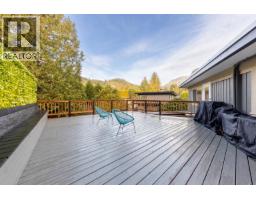 8 Glenmore Drive, West Vancouver, BC V7S1A4 Photo 23
