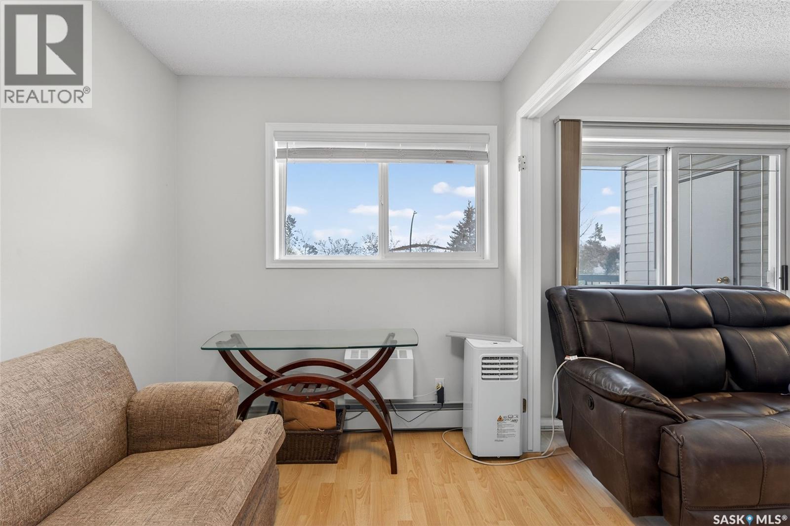 #301 2501 1ST AVENUE W - 19