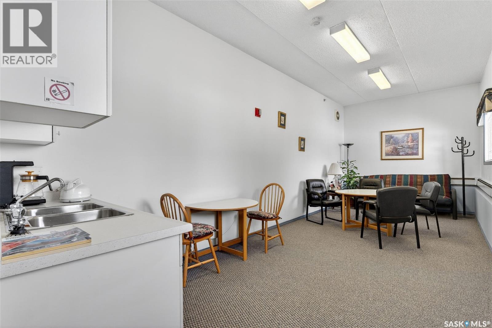 #301 2501 1ST AVENUE W - 30