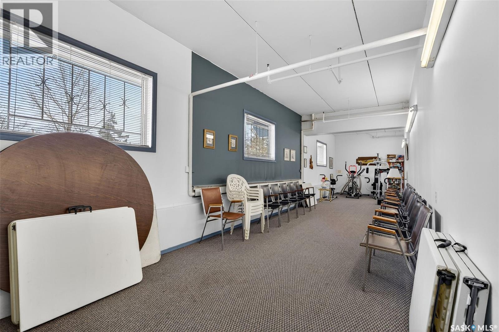 #301 2501 1ST AVENUE W - 31