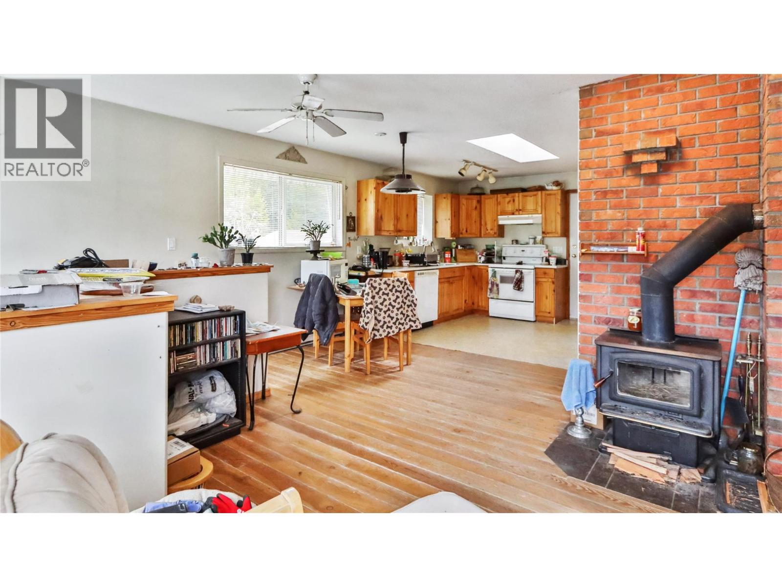 12165 Highway 3 Highway, Greenwood