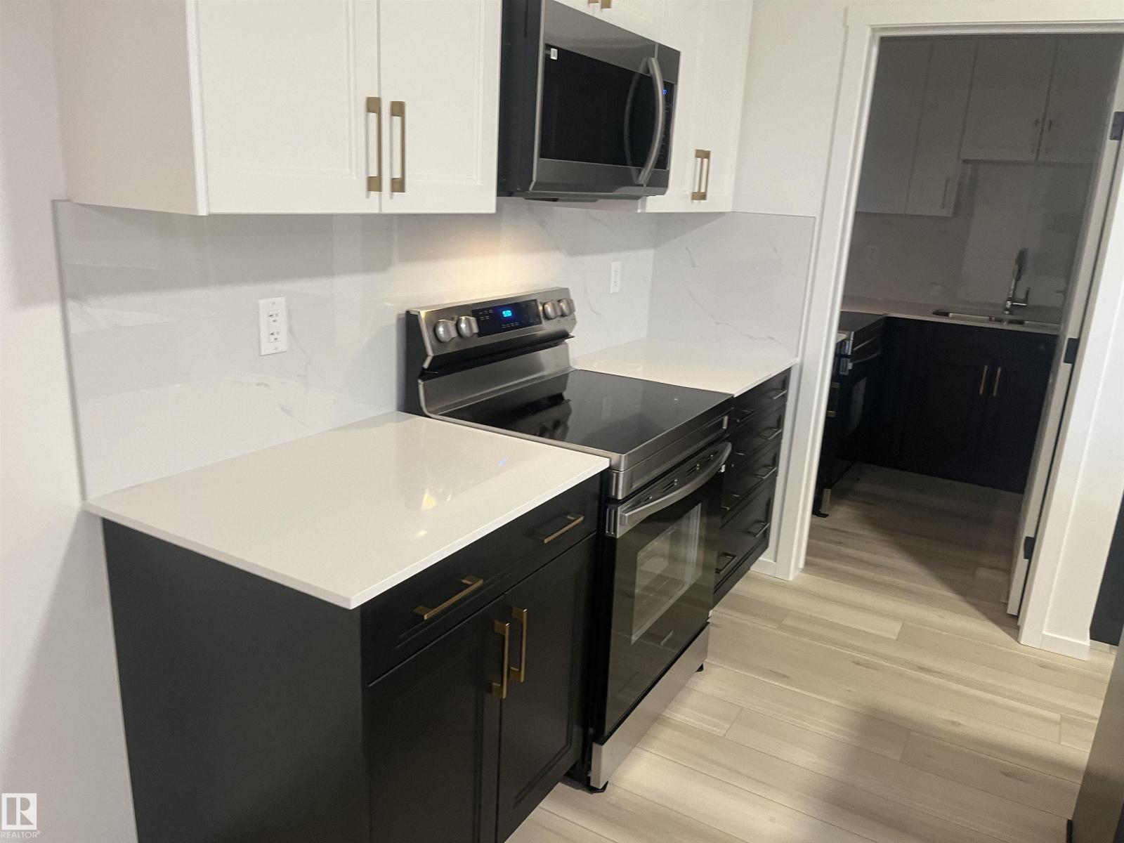 1604 206 ST NW, Edmonton