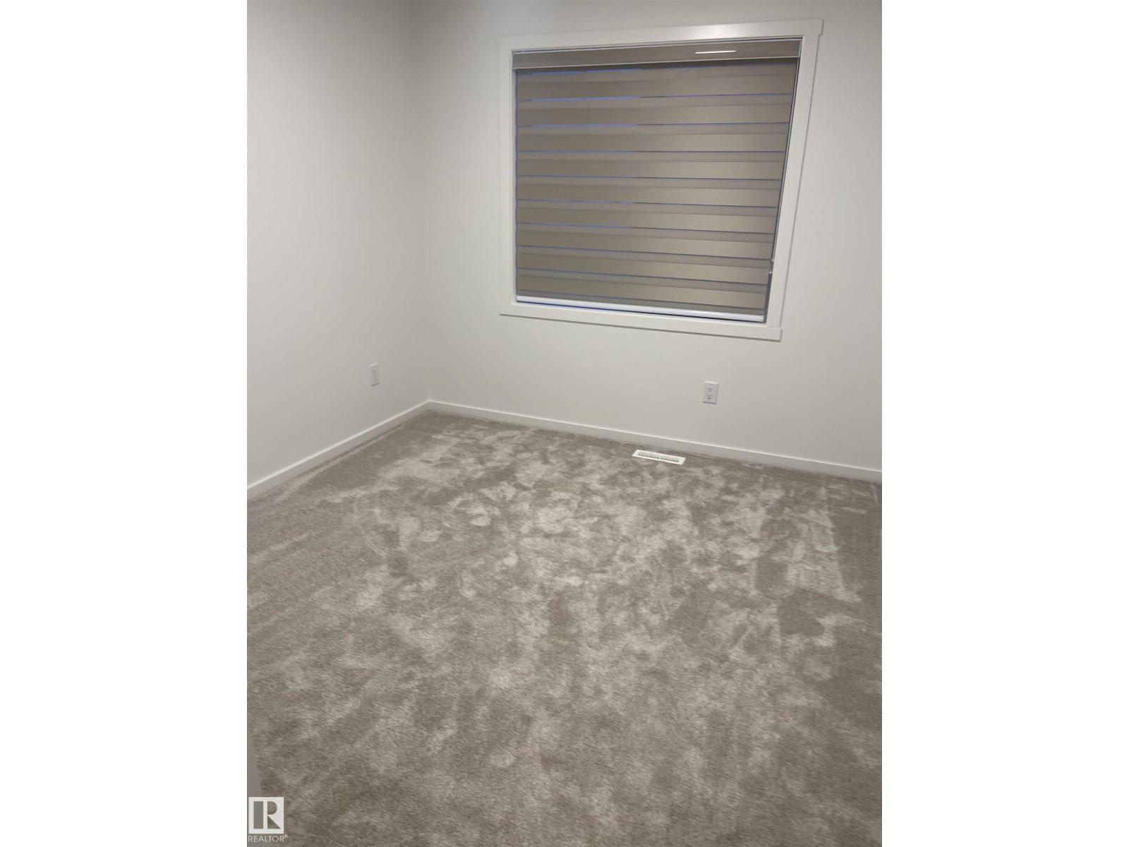 1604 206 ST NW, Edmonton