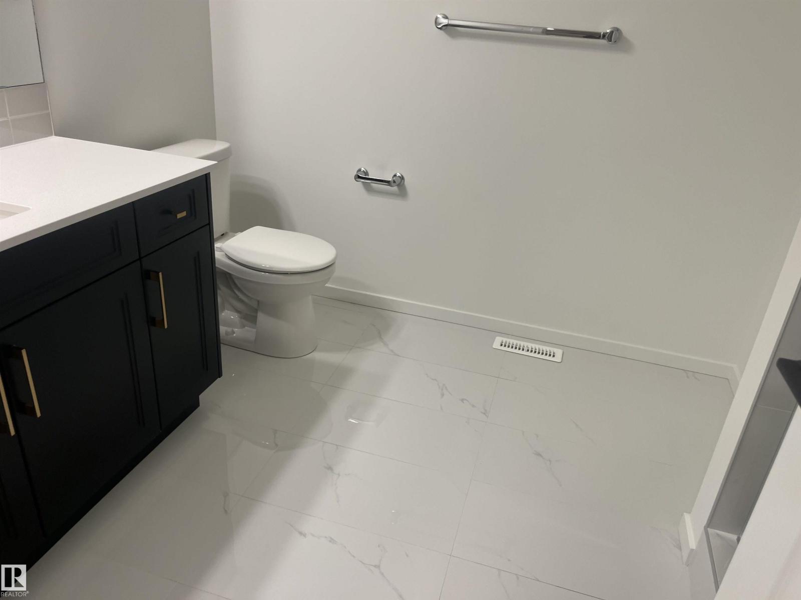 1604 206 ST NW, Edmonton