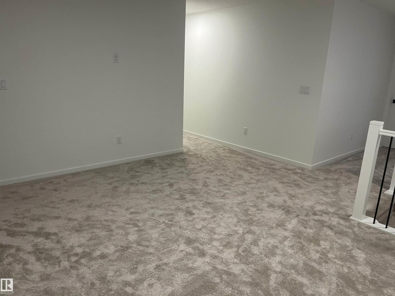 1604 206 ST NW, Edmonton