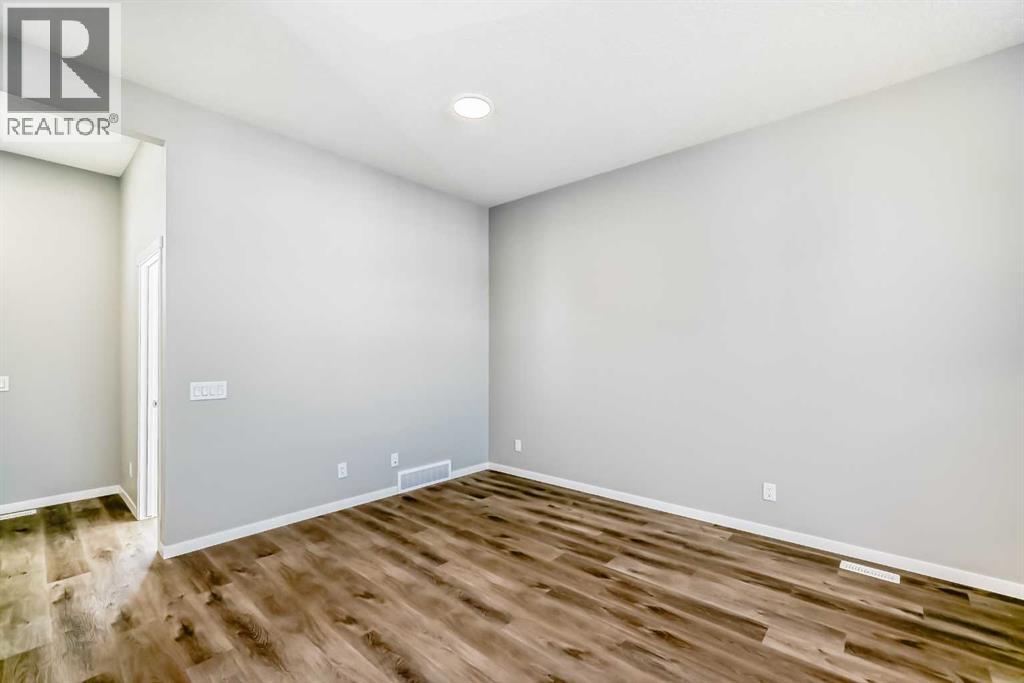 Single Family House for Sale in  Mercado Landing SE Mahogany Calgary 