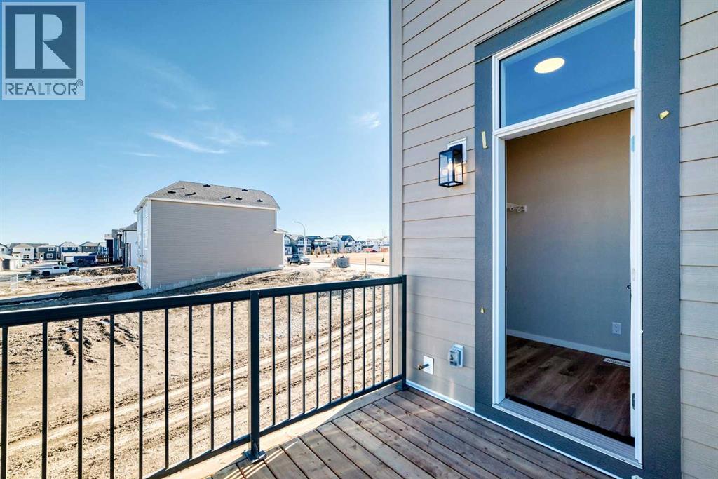 Single Family House for Sale in  Mercado Landing SE Mahogany Calgary 