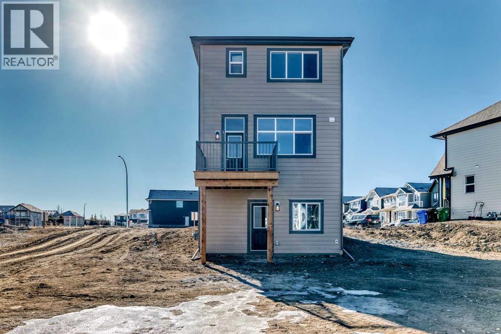 Single Family House for Sale in  Mercado Landing SE Mahogany Calgary 