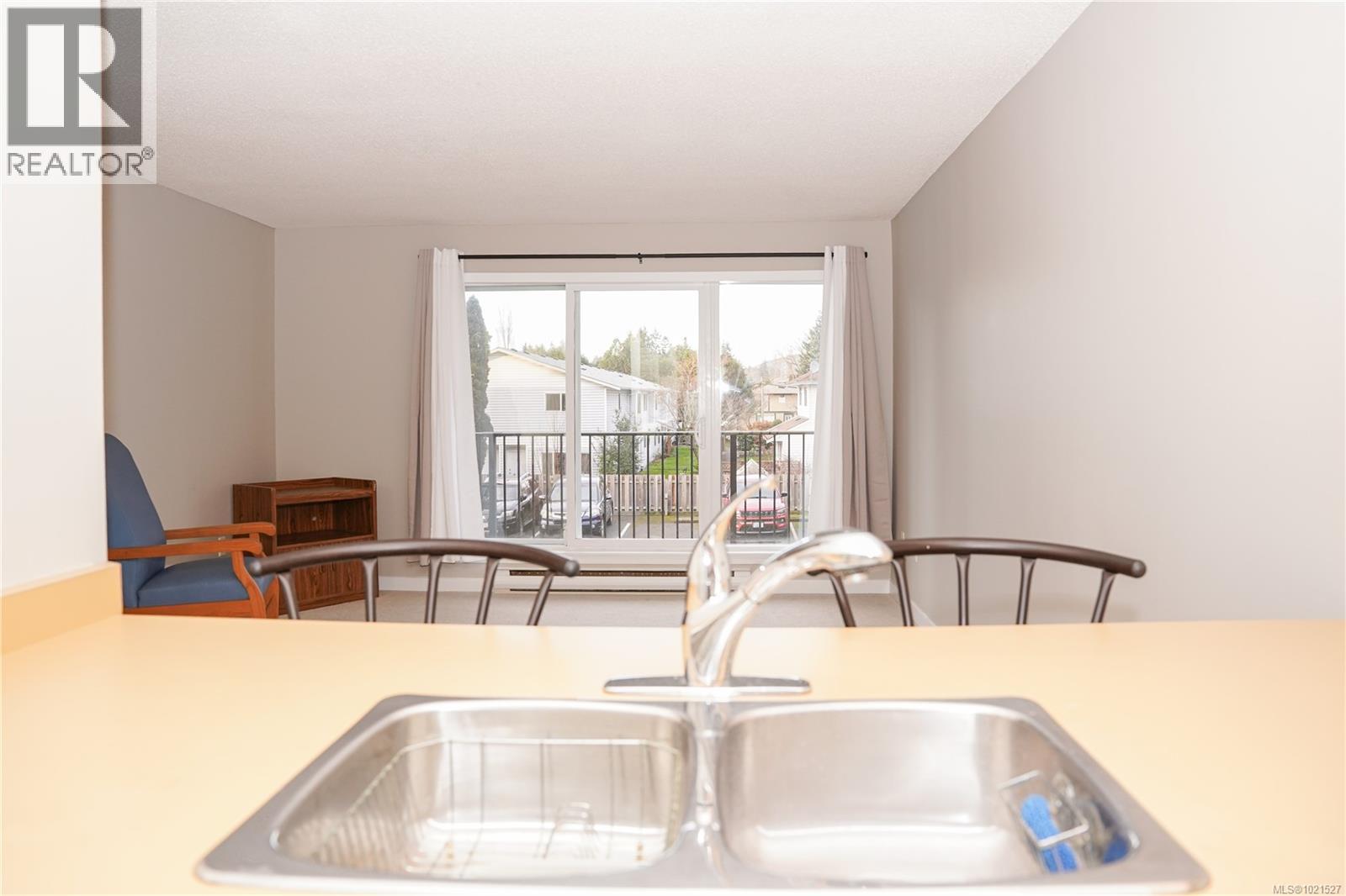 204 2515 Alexander St, Duncan