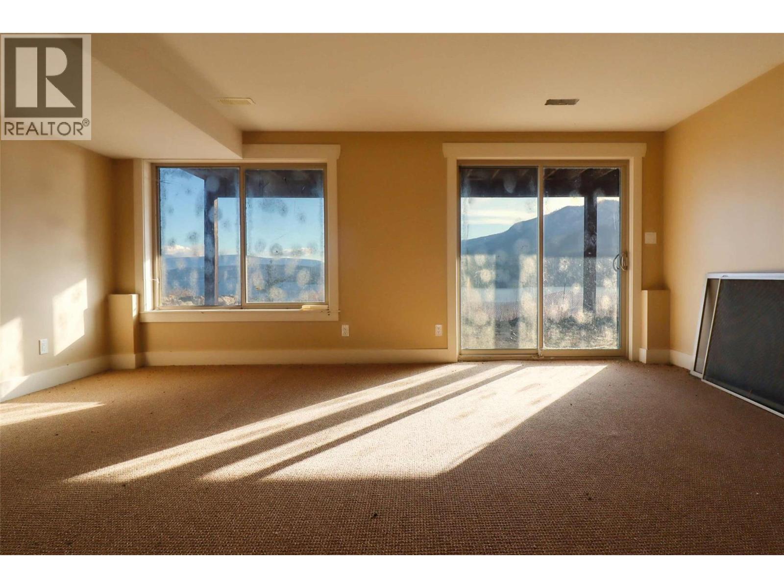 2633 Squilax Anglemont Road Unit# 121, Lee Creek