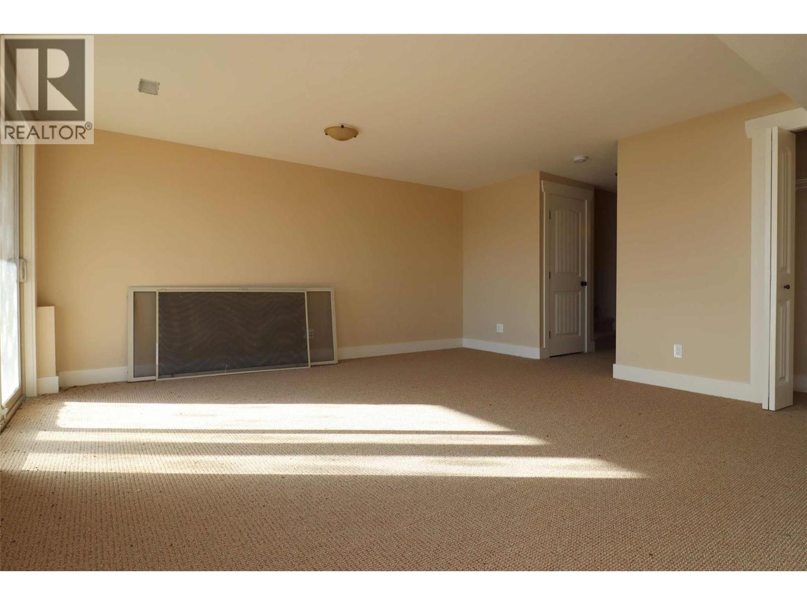 2633 Squilax Anglemont Road Unit# 121, Lee Creek