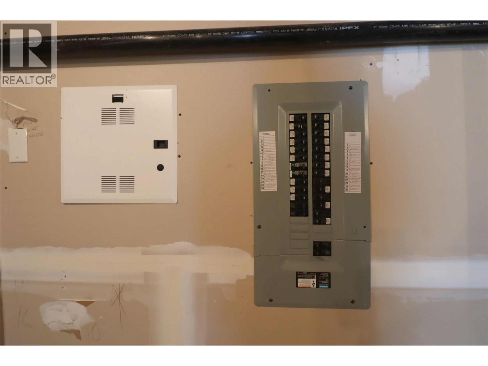 2633 Squilax Anglemont Road Unit# 121, Lee Creek