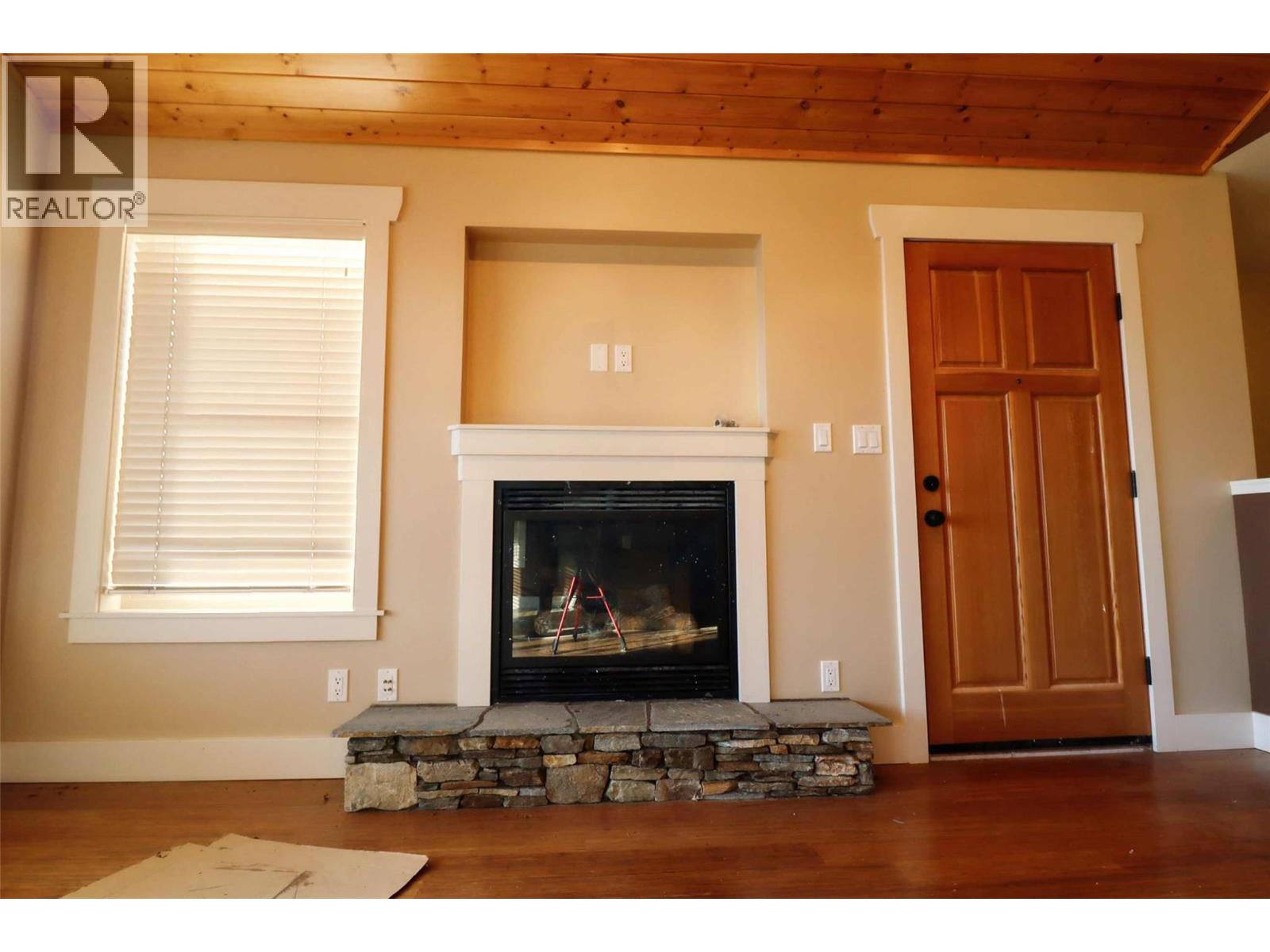 2633 Squilax Anglemont Road Unit# 121, Lee Creek