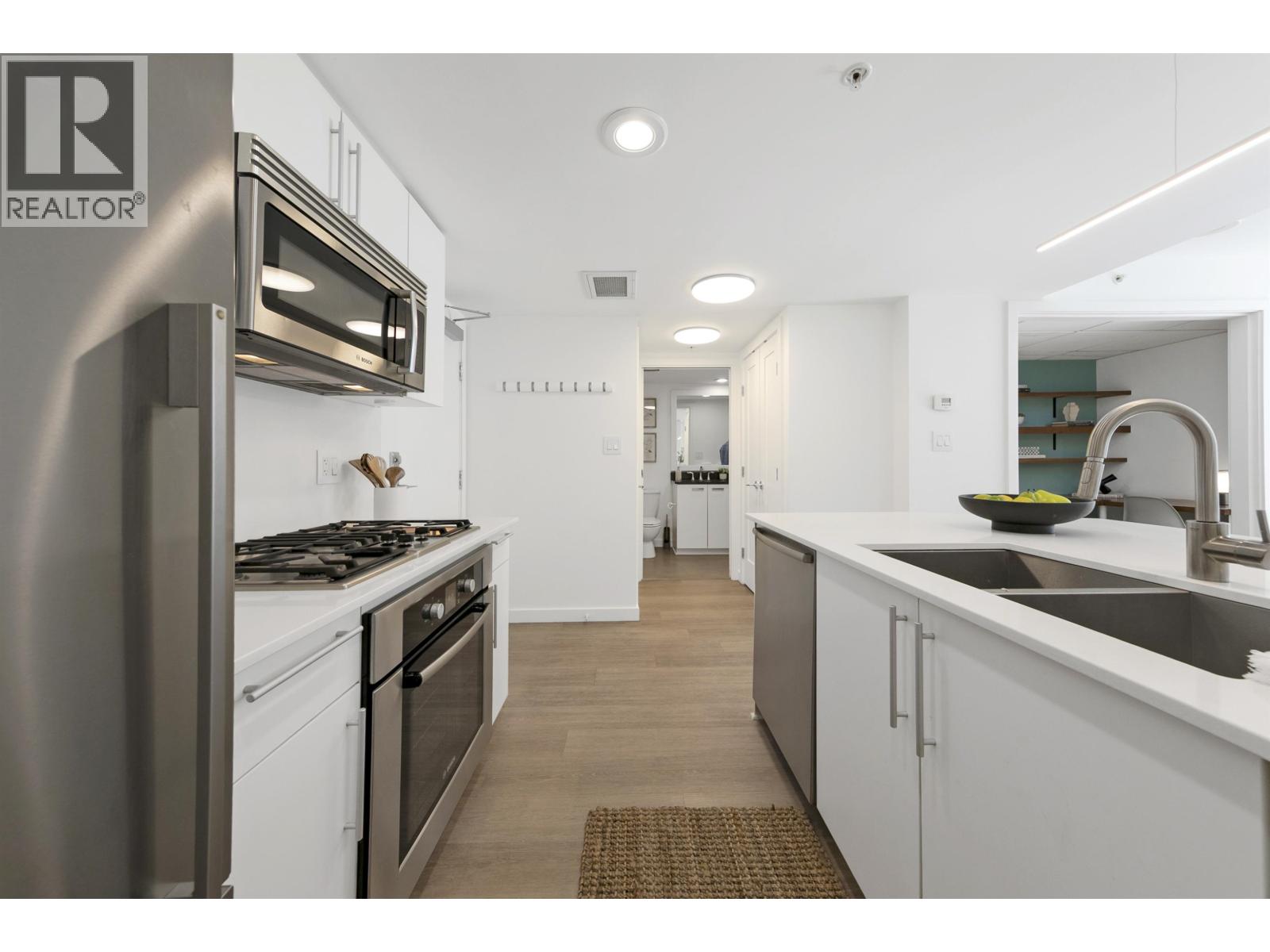 374 2080 W BROADWAY - Photo 5 of 35, Vancouver, British Columbia