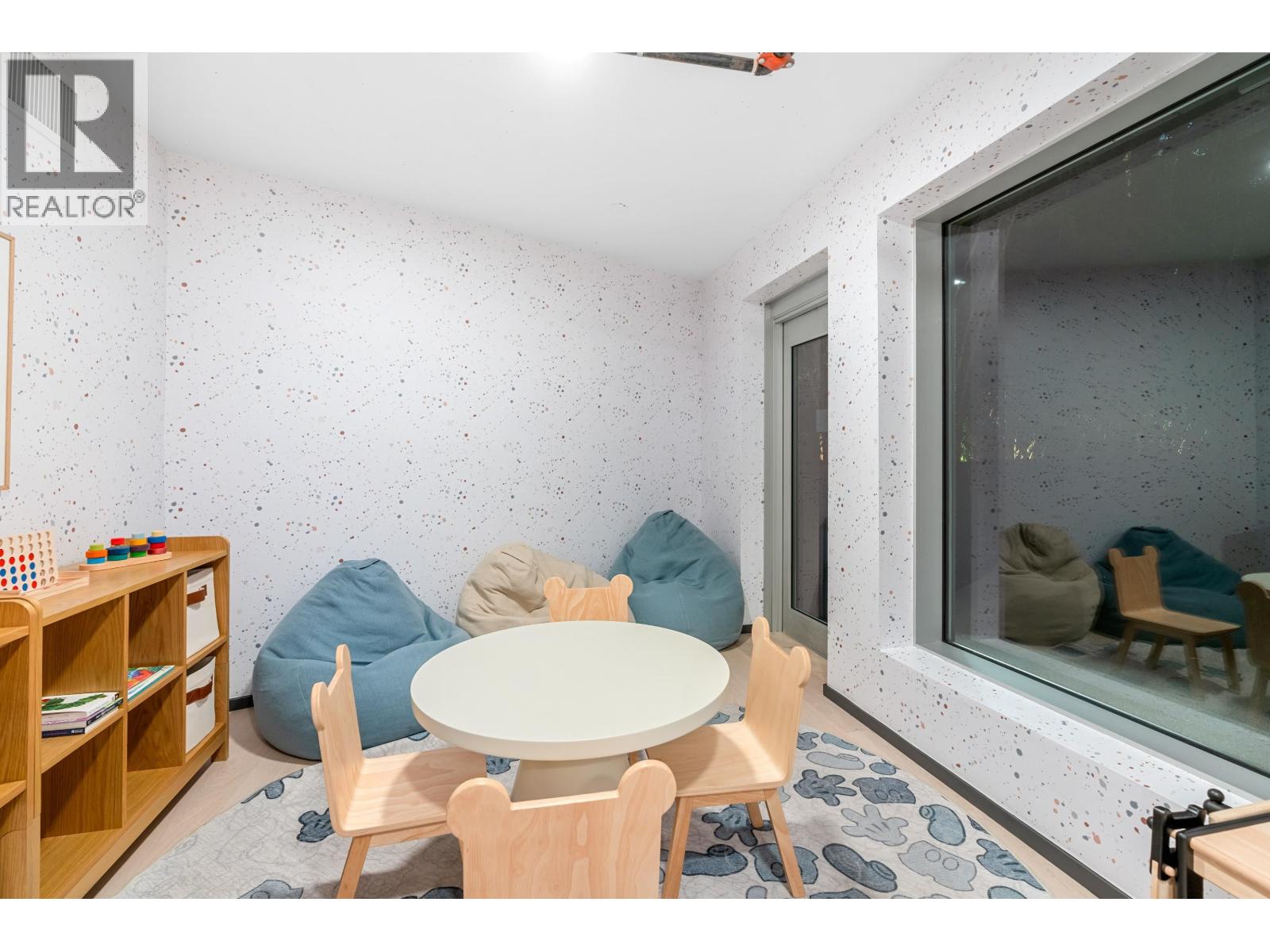 501 1568 ALBERNI STREET, Vancouver