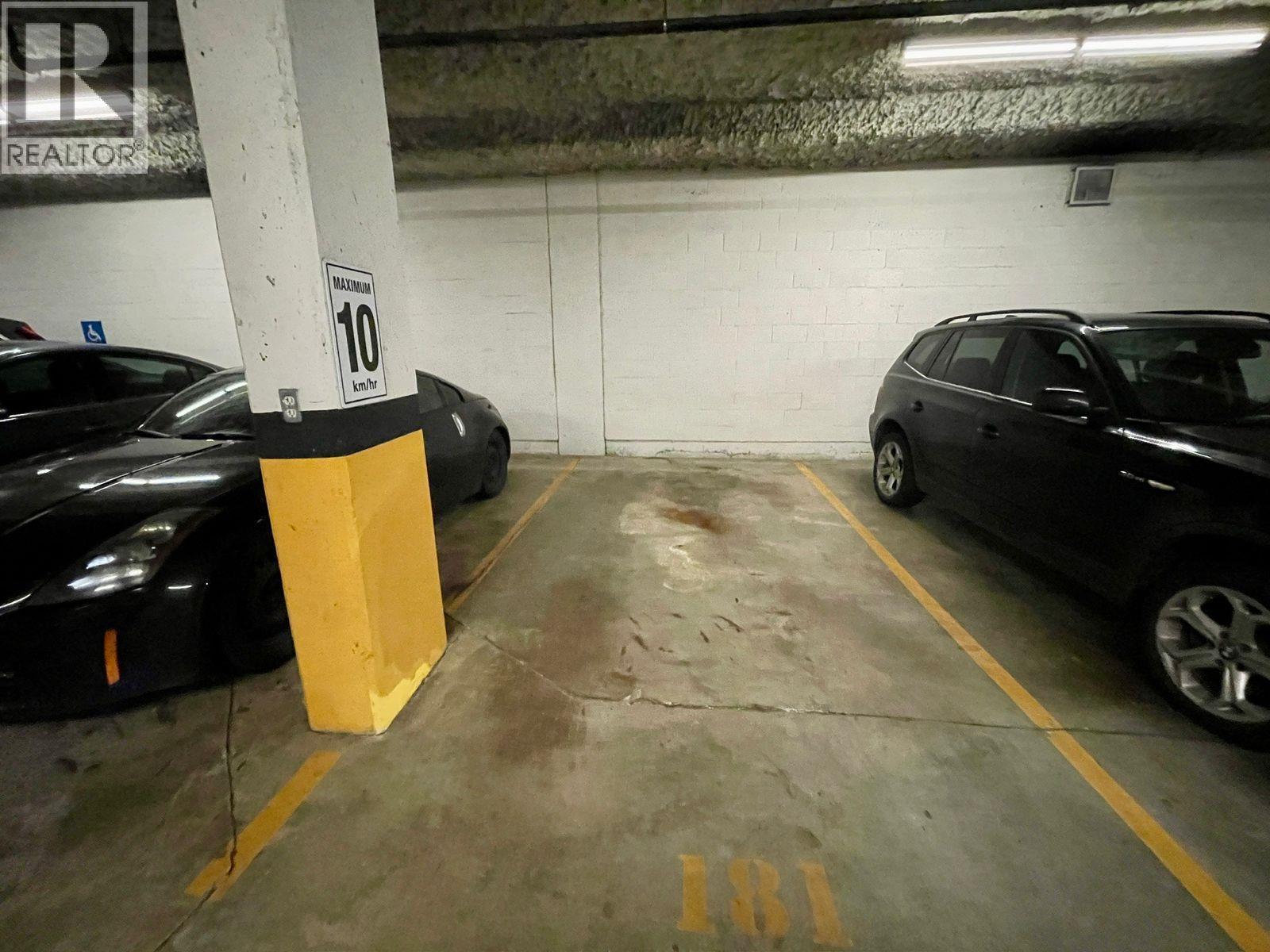 121 7058 14TH AVENUE, Burnaby