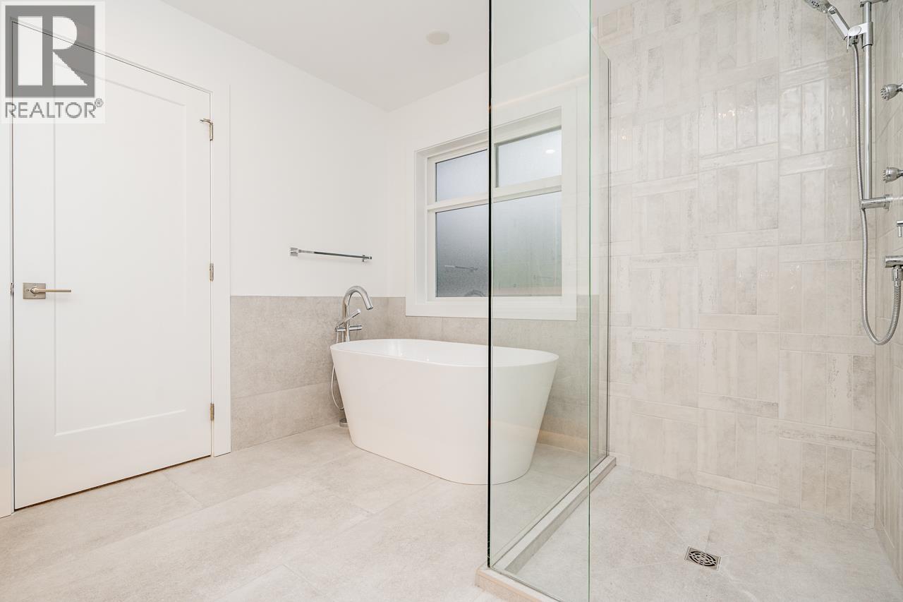 5481 7 Avenue, Delta