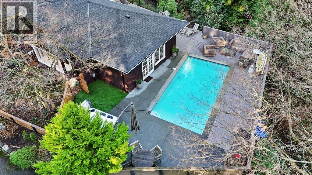 4411 STONE CRESCENT, West Vancouver