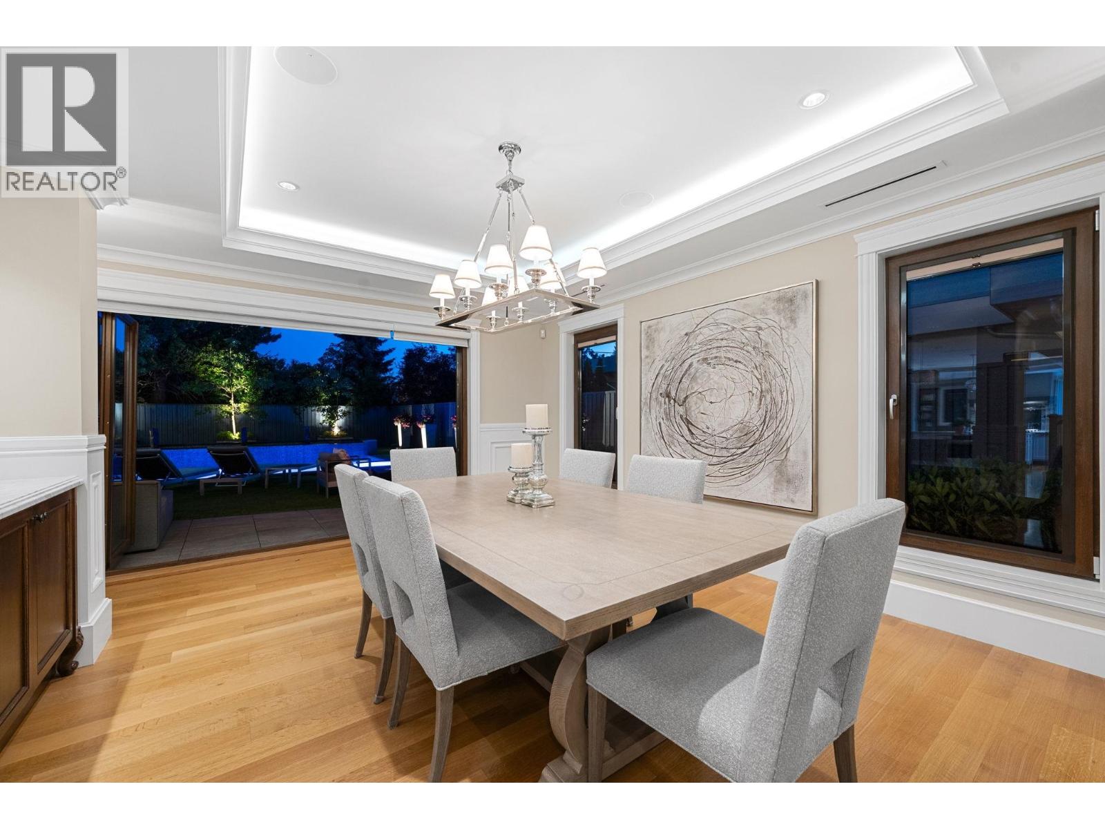 2809 EDGEMONT BOULEVARD, North Vancouver