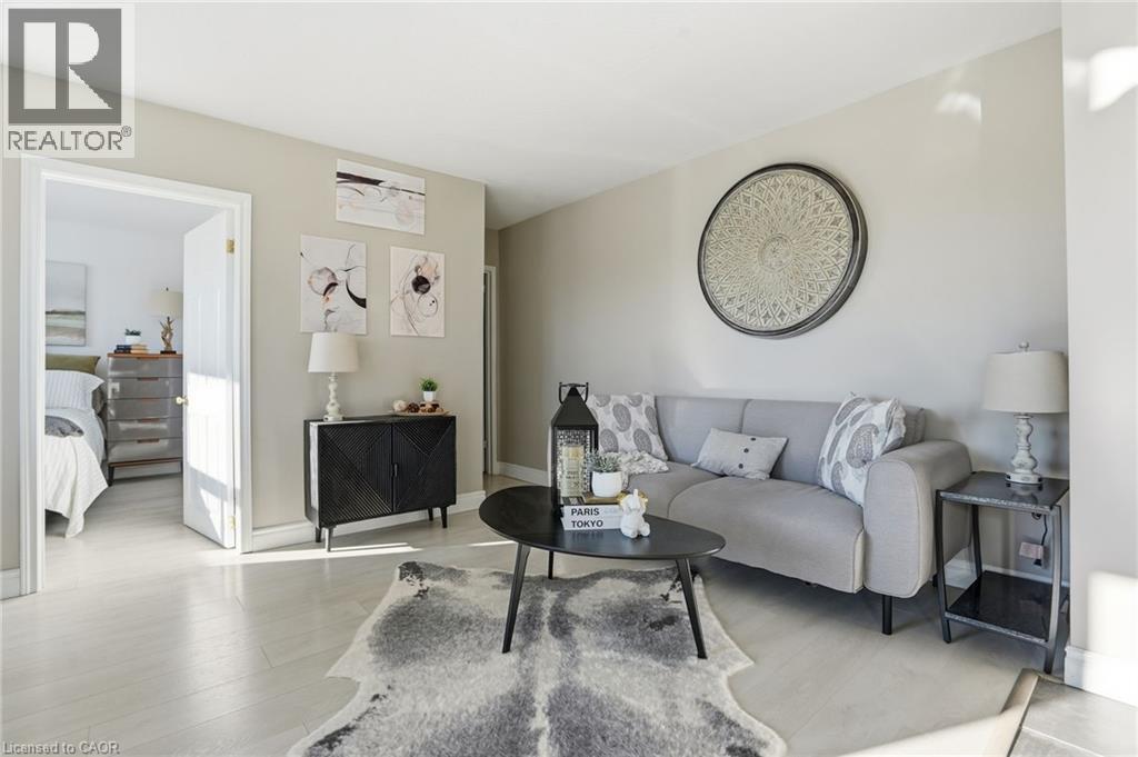 #38 2373 KING STREET E - 15