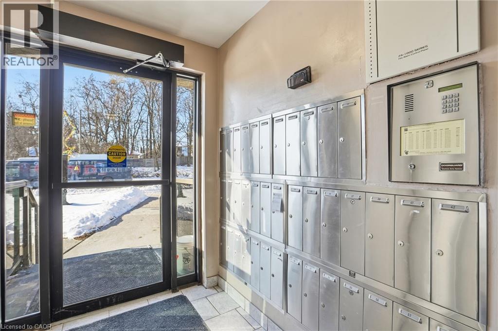 #38 2373 KING STREET E - 35