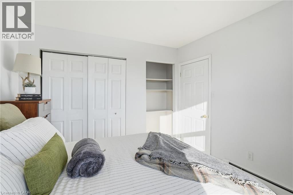 #38 2373 KING STREET E - 25
