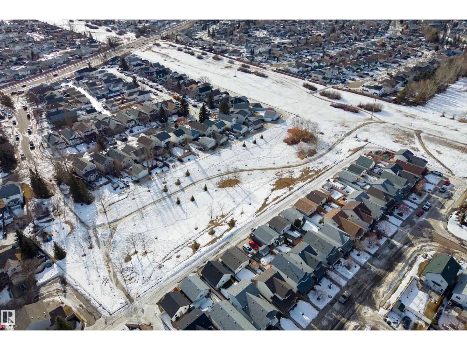 #403 2204 44 AV NW, Edmonton