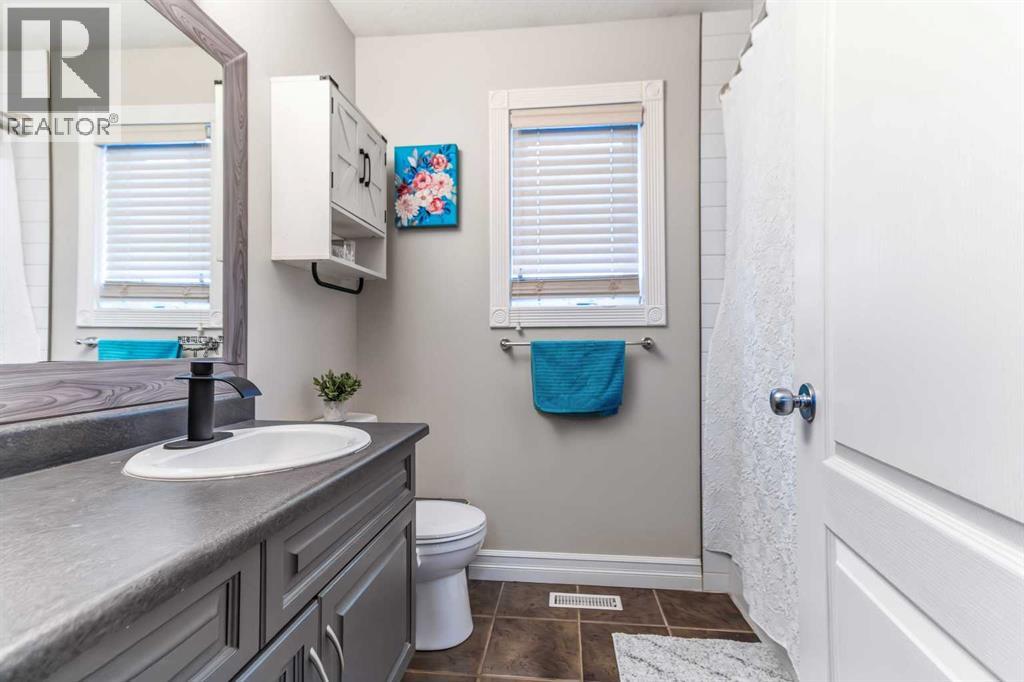 128 Saline Creek Way, Fort McMurray