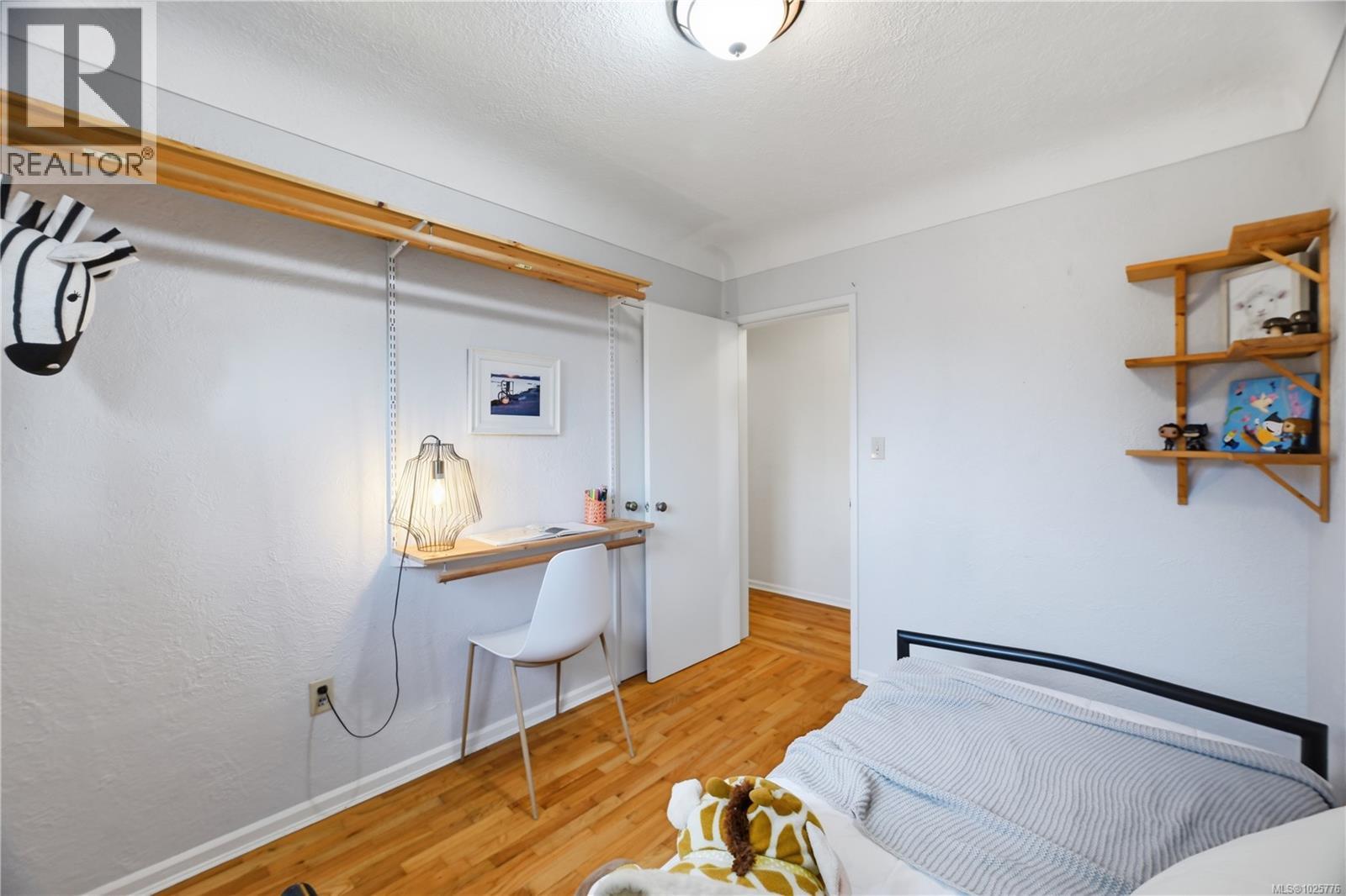 2535 Prior St, Victoria