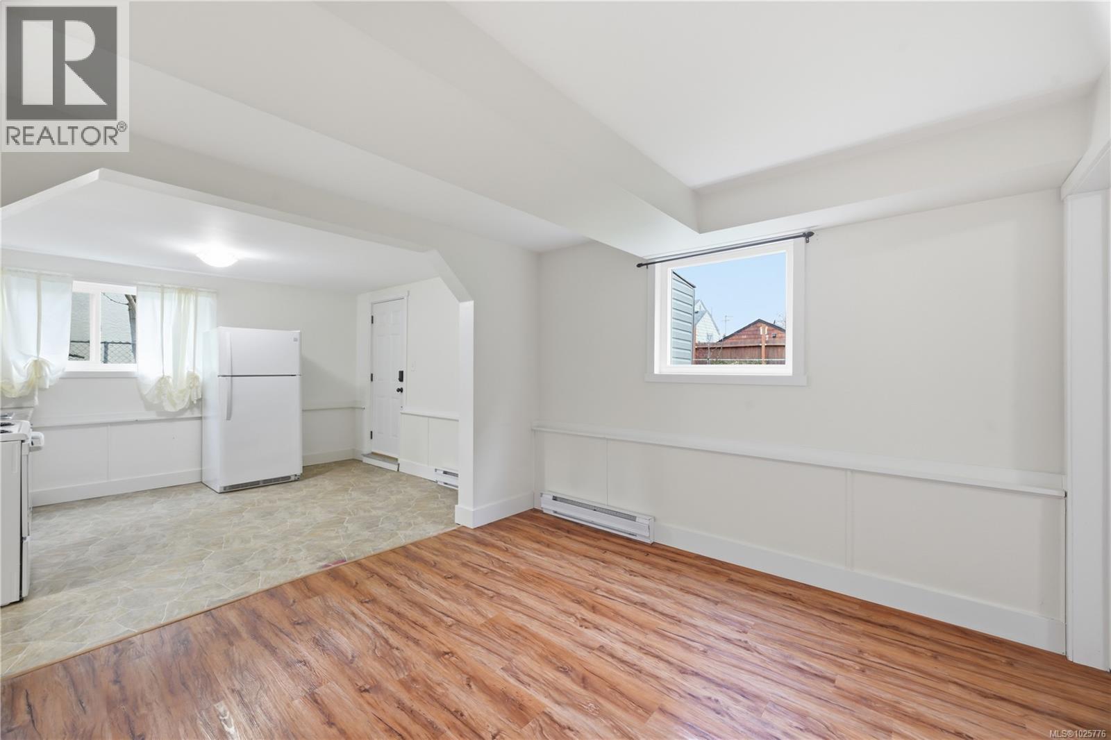 2535 Prior St, Victoria