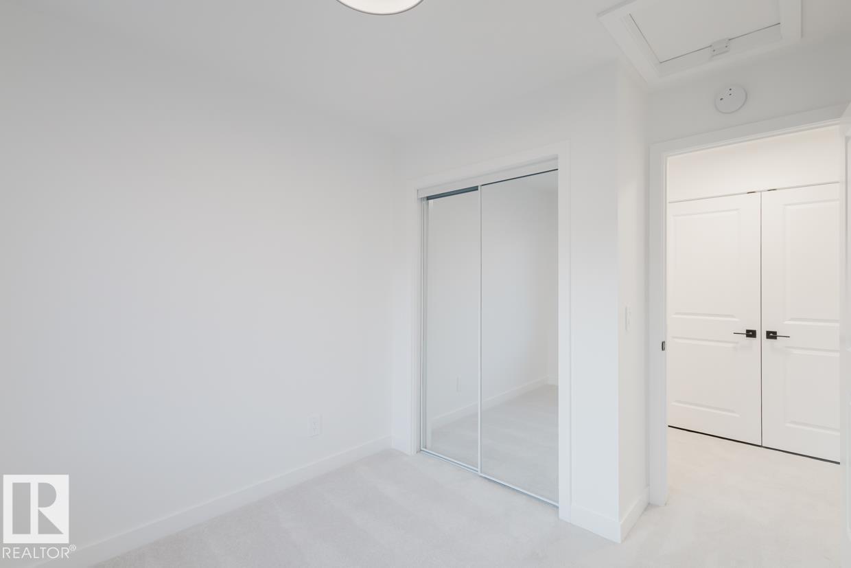 #40 16231 19 AV SW, Edmonton