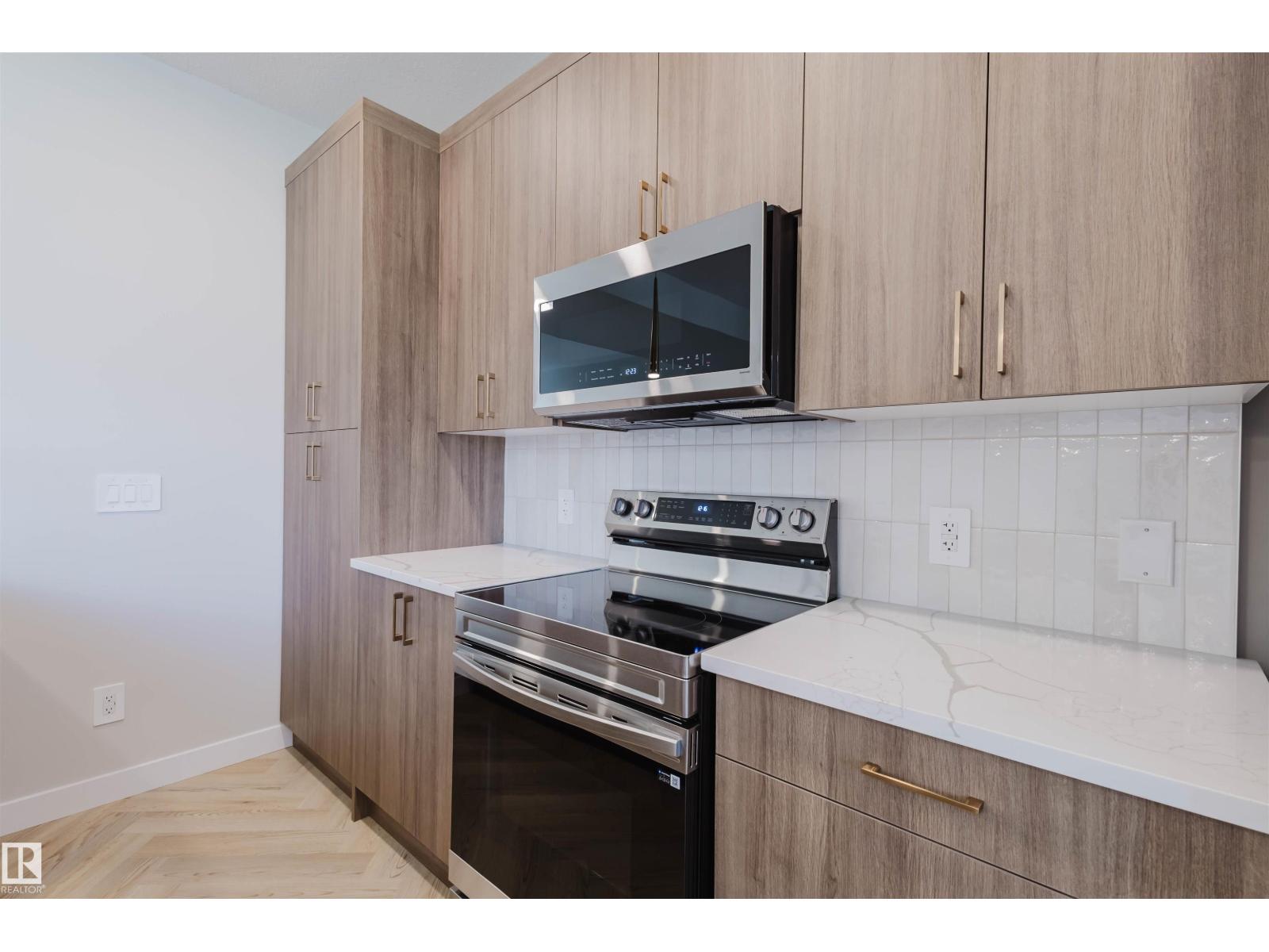 2114 CROSSBILL LN NW, Edmonton