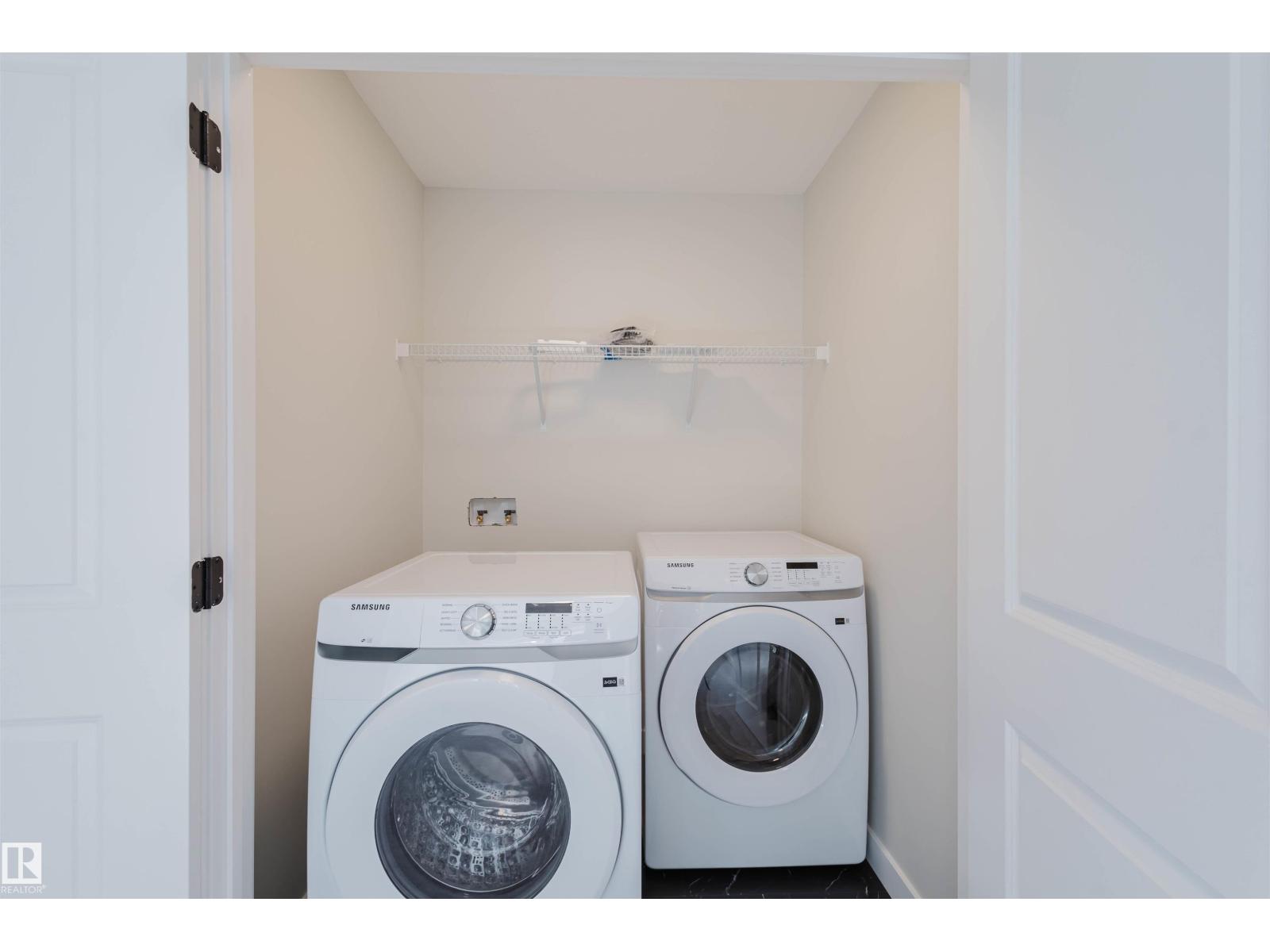 2114 CROSSBILL LN NW, Edmonton