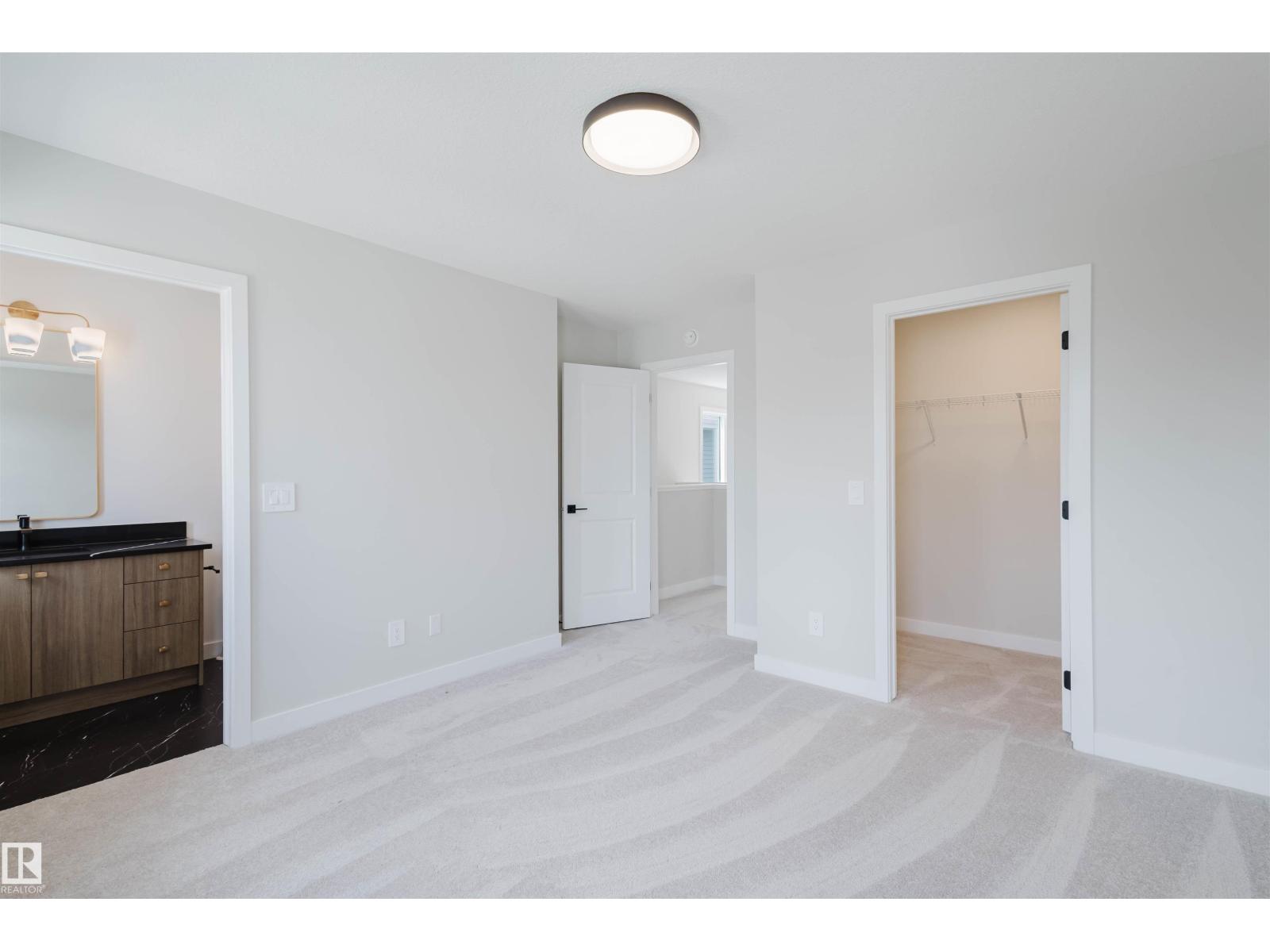 2114 CROSSBILL LN NW, Edmonton